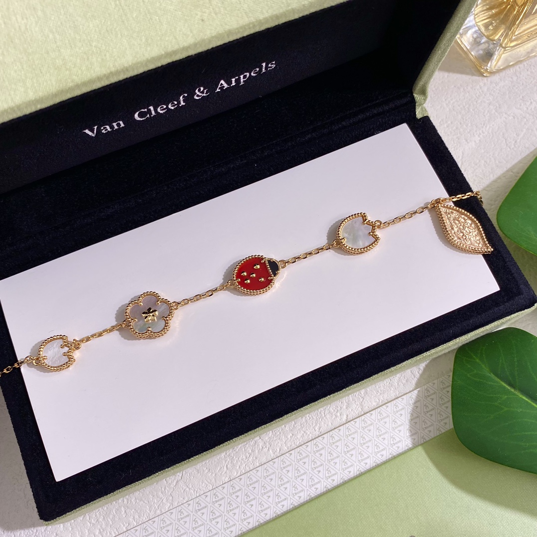 VCS014 VCA lucky spring bracelet in Gold - ccjewelryacc