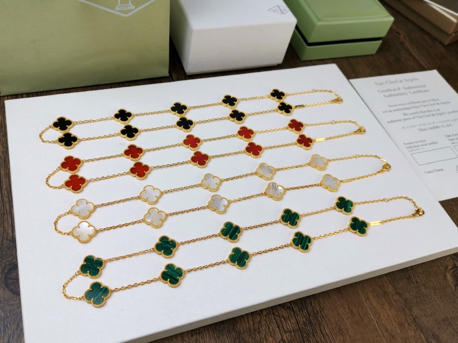 VCN075 Vintage Alhambra necklace 10 motifs - ccjewelryacc