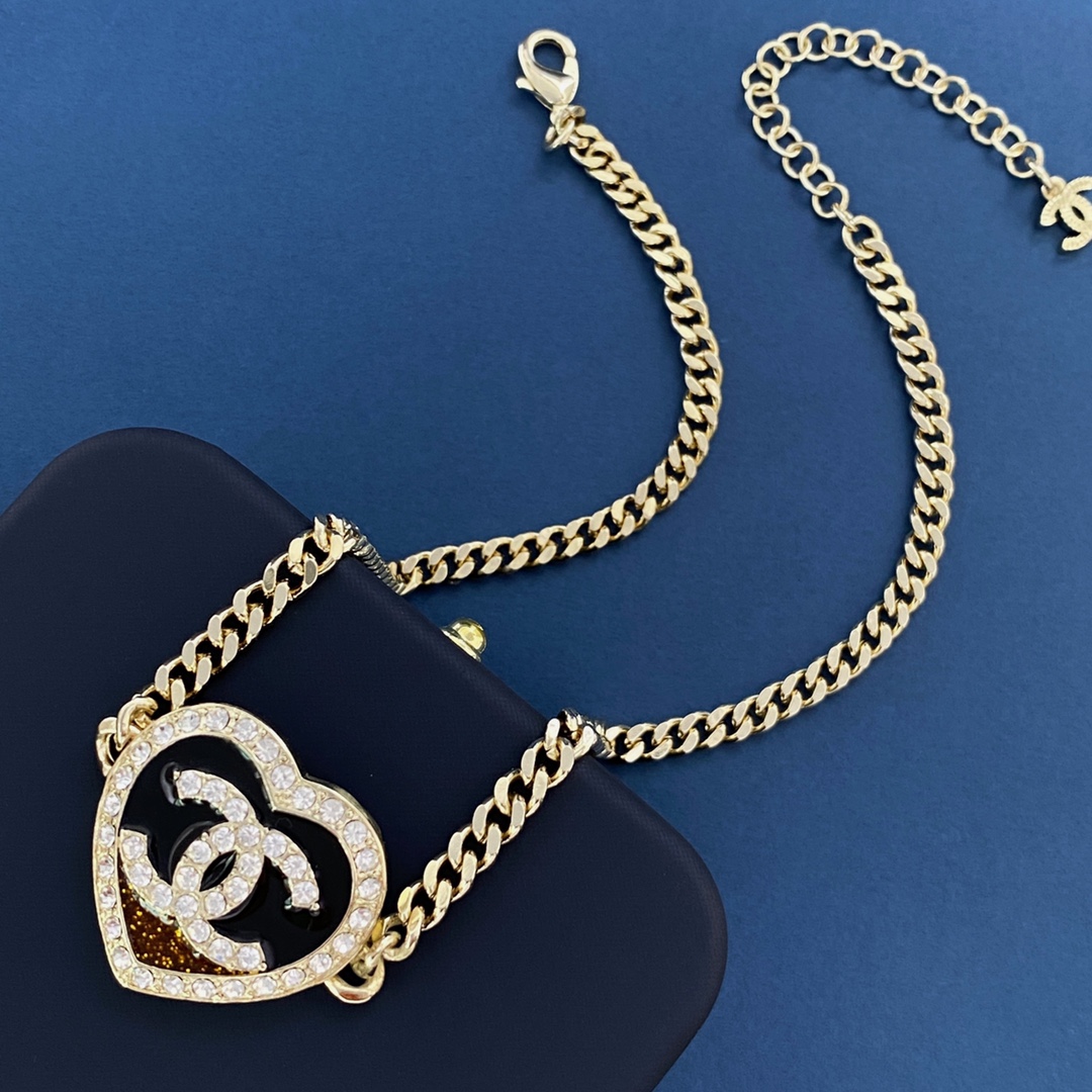 CCN077 CC Heart pendant Necklace - ccjewelryacc