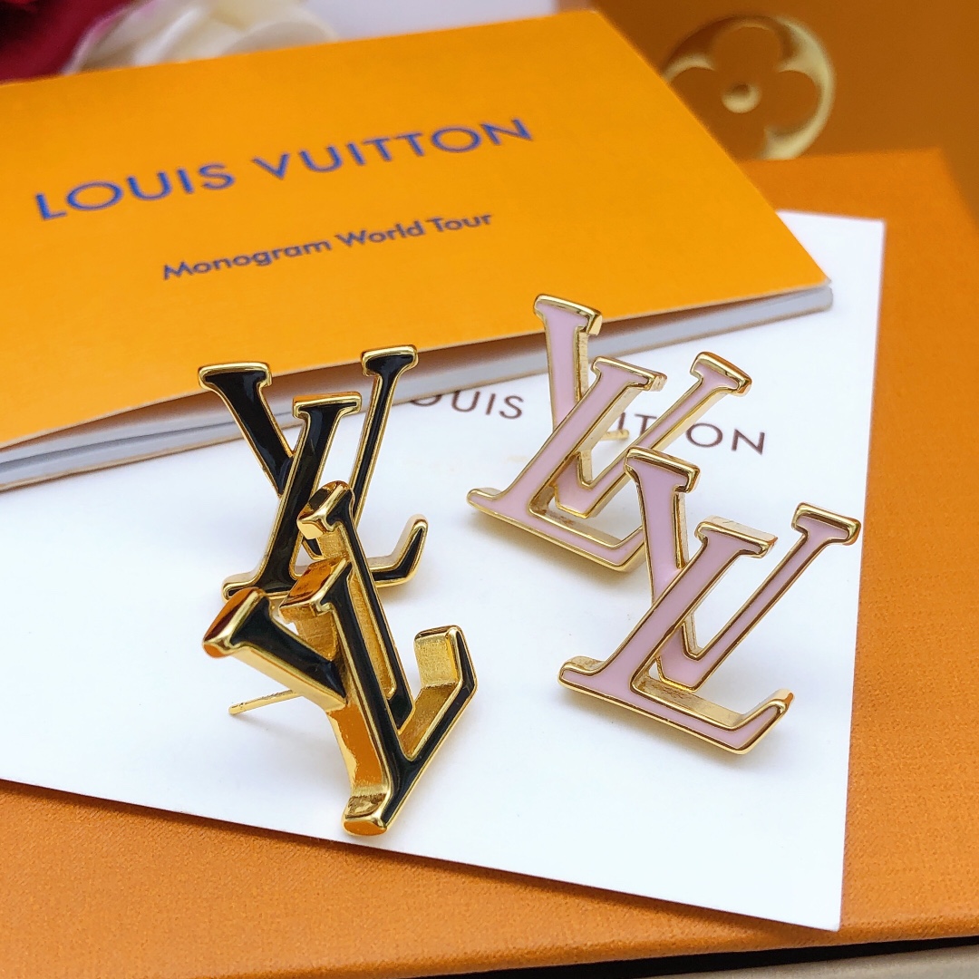 LVE057  Metal lv logo stud earrings - ccjewelryacc