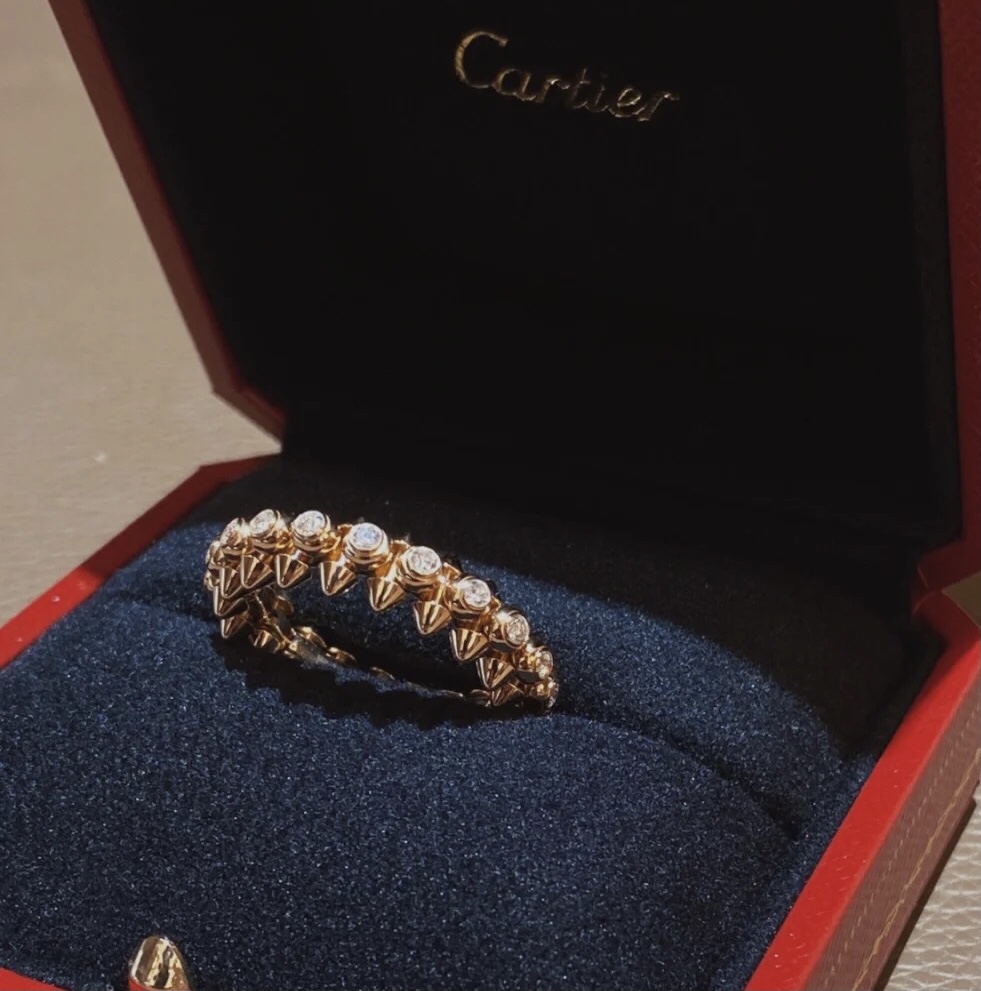 CTRV001 18k Gold Clash de Cartier ring, medium model, paved - ccjewelryacc