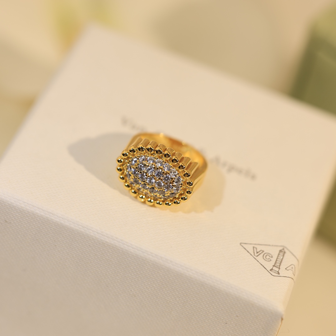 VCR010 VCA Perlee diamonds Ring - ccjewelryacc