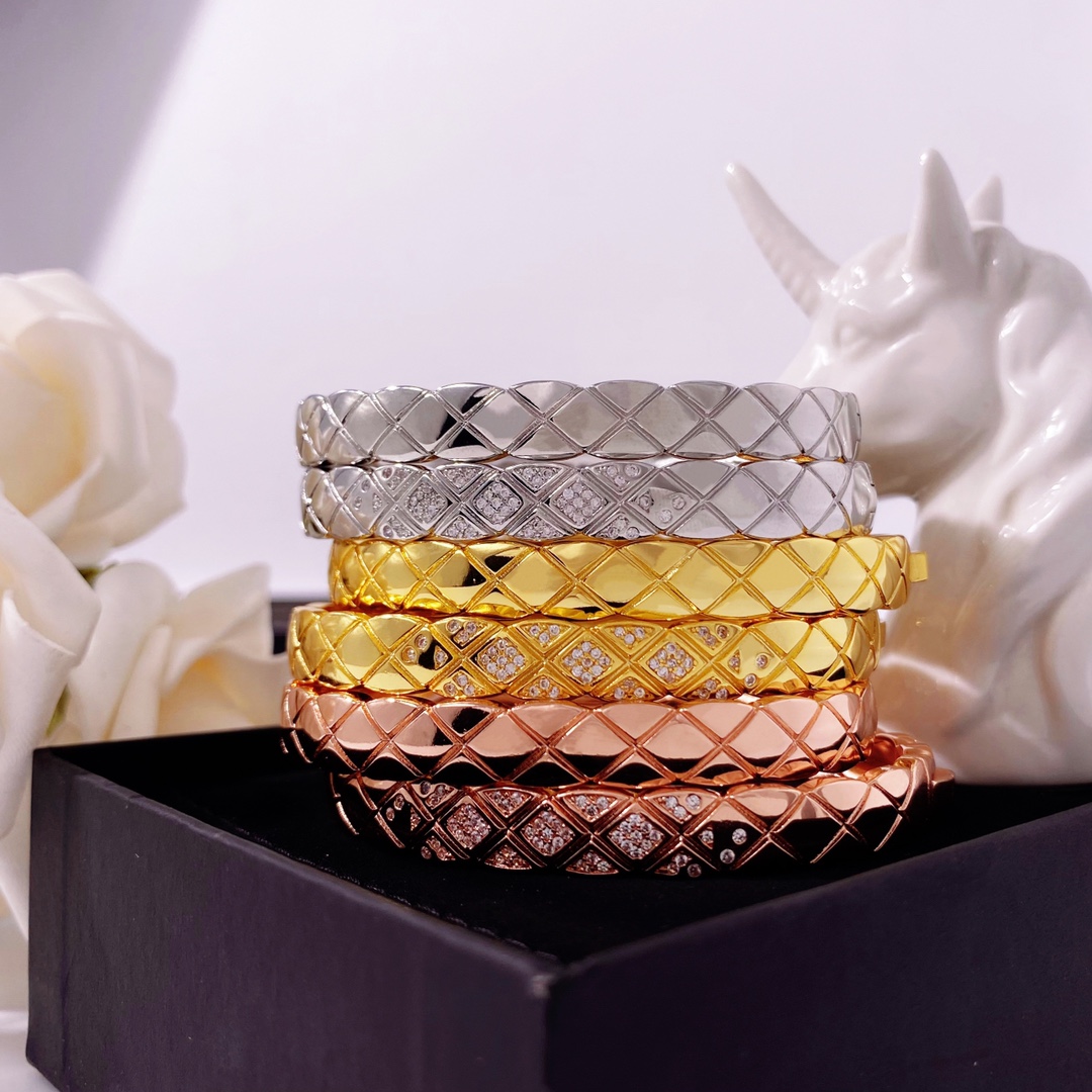 CCSV002 V-Gold Wide metal COCO Crush Bangle Bracelet - ccfashionjewelry