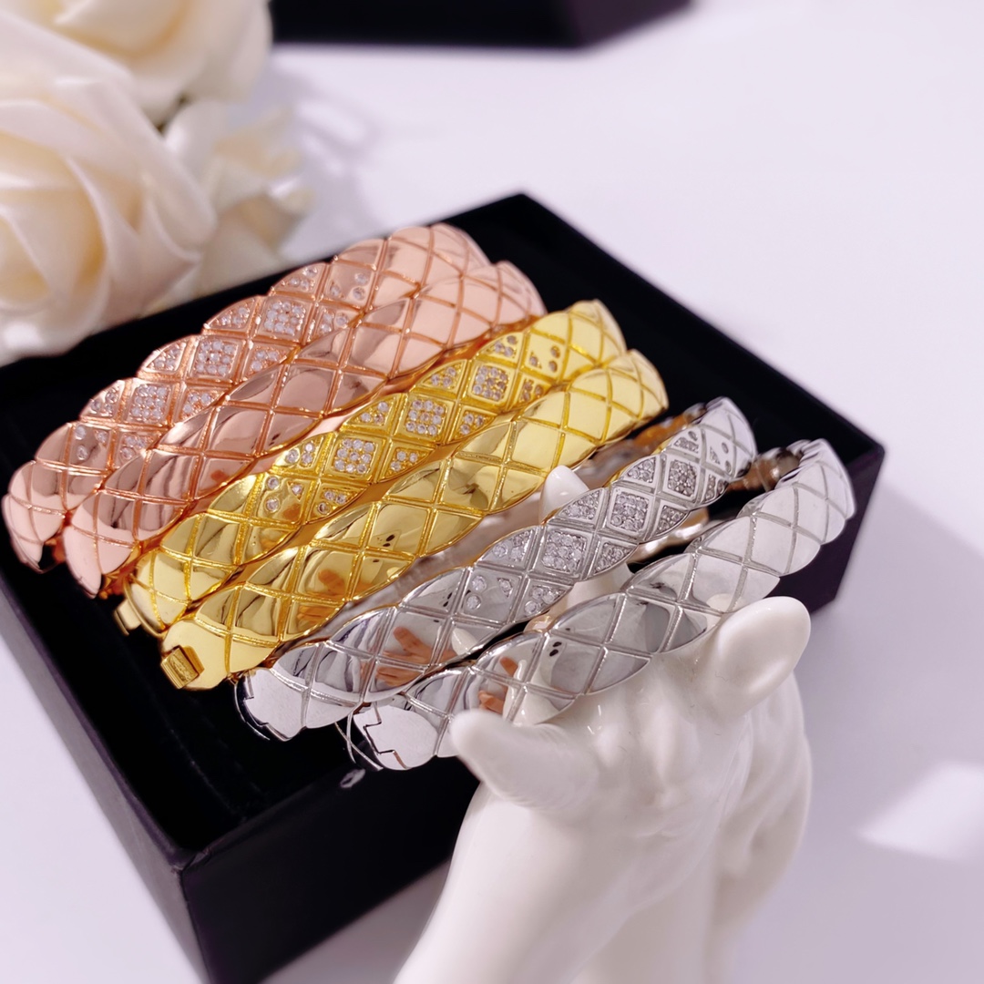 CCSV002 V-Gold Wide metal COCO Crush Bangle Bracelet - ccjewelryacc