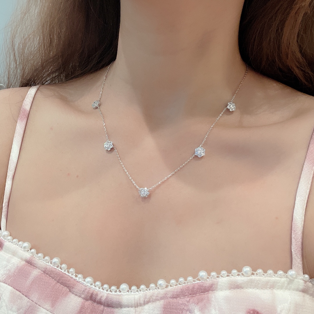 VCNV001 18k Rose Gold/White Gold VCA diamond Fleurette necklace 5 motif - ccjewelryacc