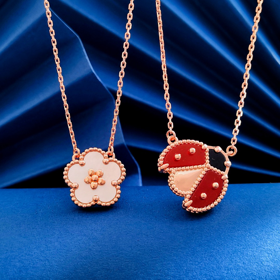 VCN058 VCA lucky spring pendant necklace bracelet - ccfashionjewelry