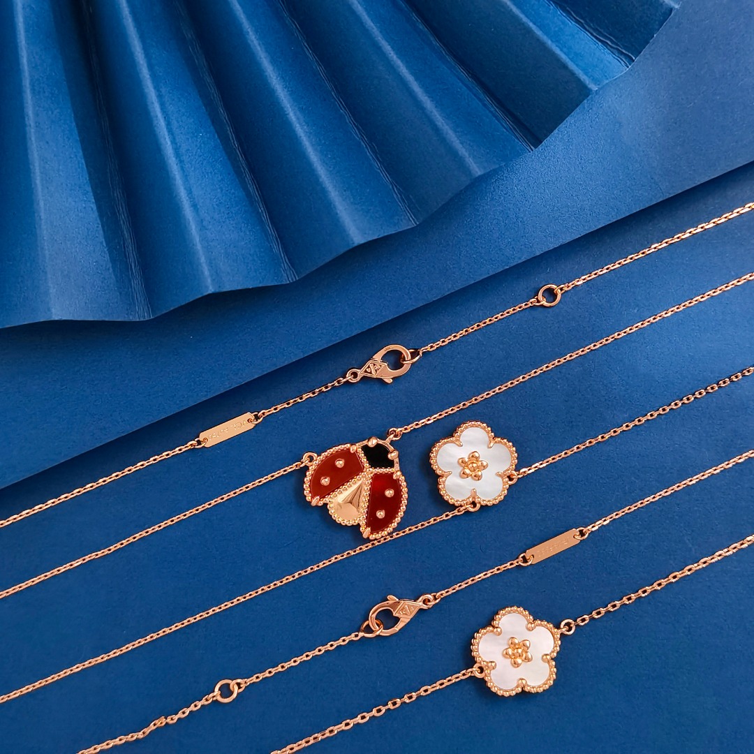 VCN058 VCA lucky spring pendant necklace bracelet - ccjewelryacc