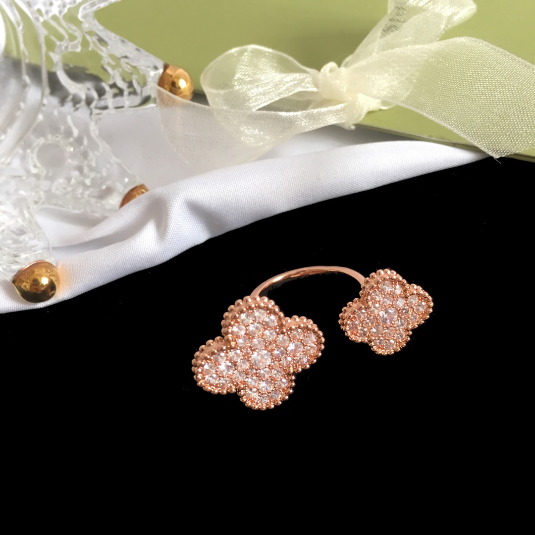 VCR007 VCA Diamond Magic Alhambra Between the Finger ring - ccjewelryacc