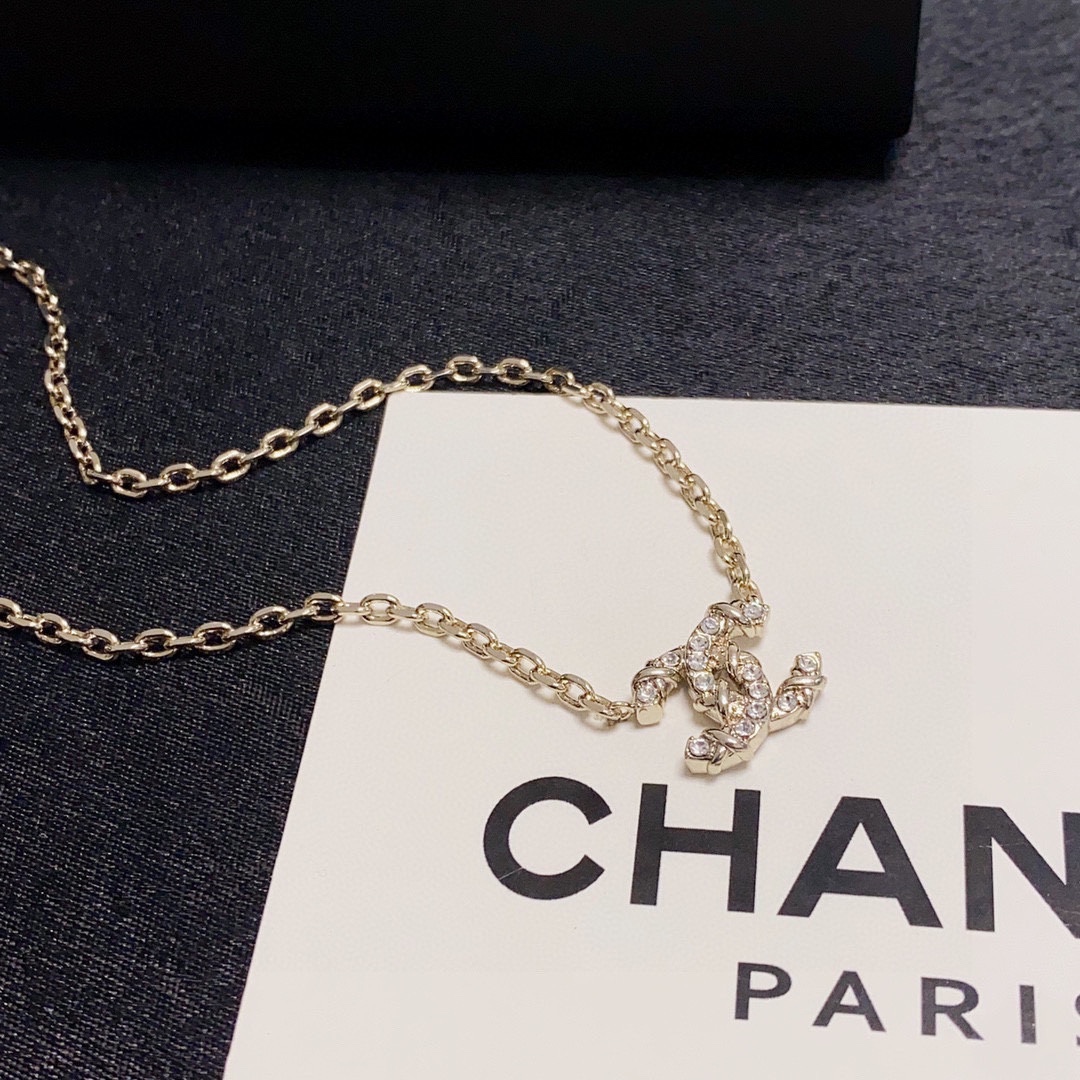 CCN484 Champaign gold Color CC Logo pendant necklace - ccfashionjewelry