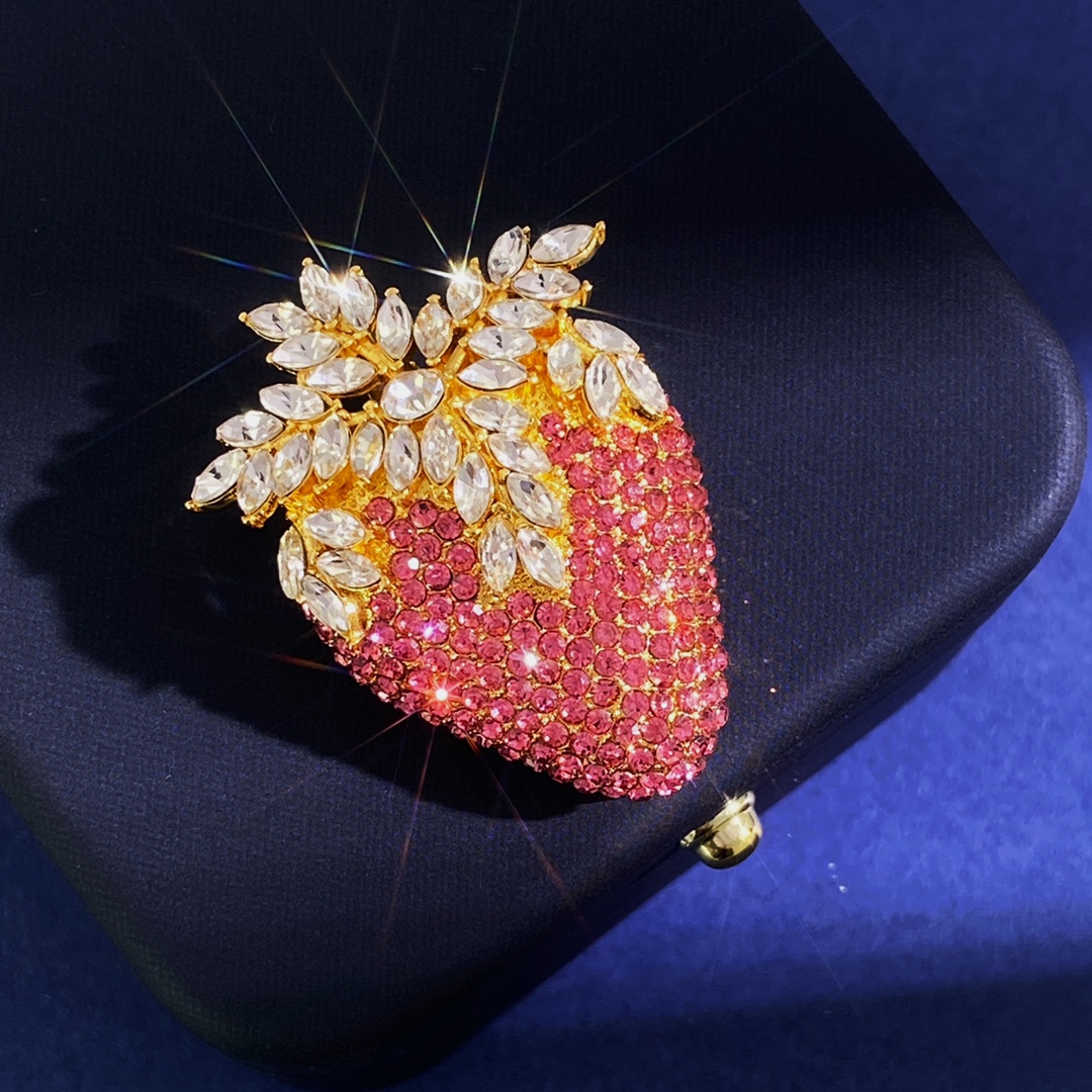 OJB0001 Full crystal diamond Pink strawberry brooch pin - ccjewelryacc