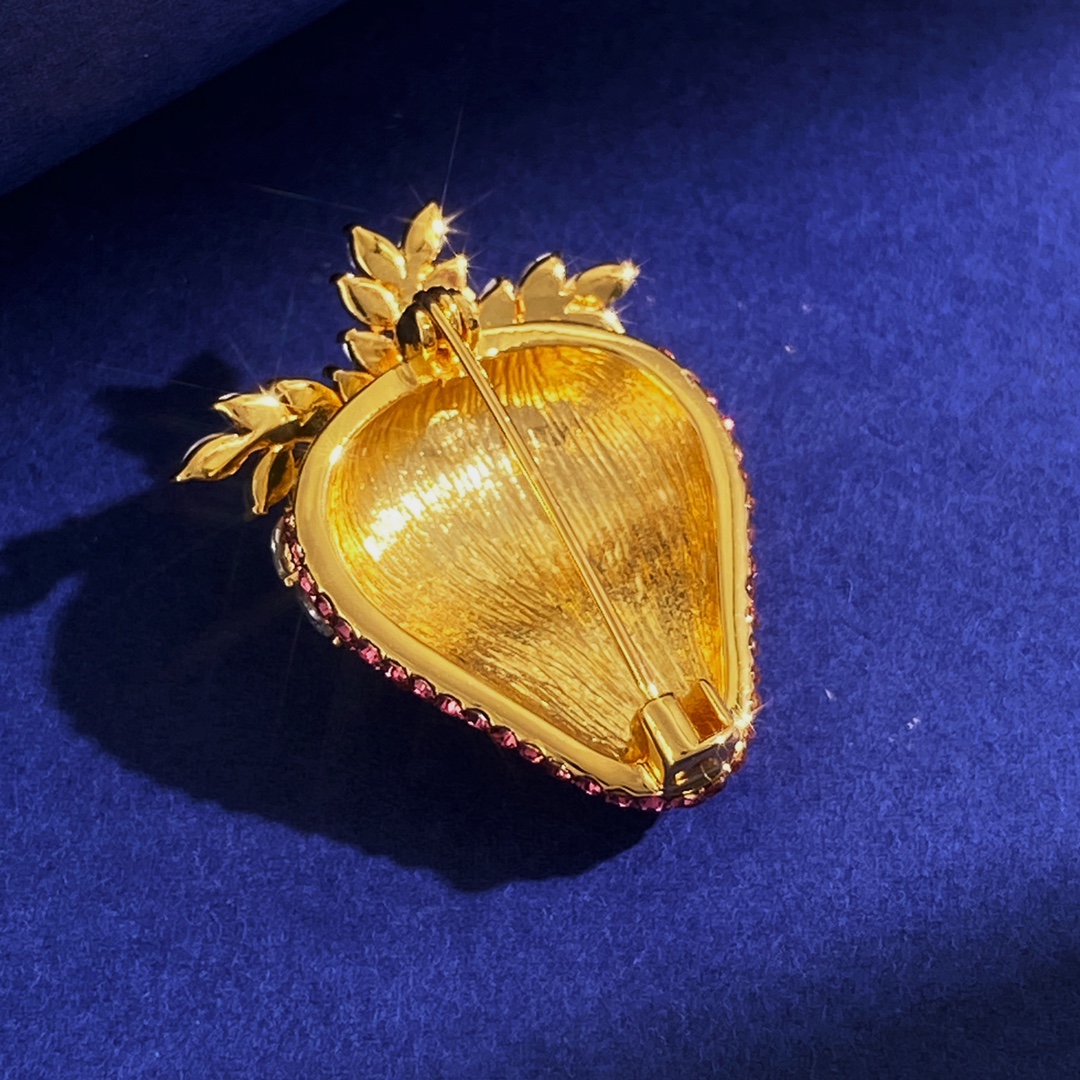 OJB0001 Full crystal diamond Pink strawberry brooch pin - ccjewelryacc