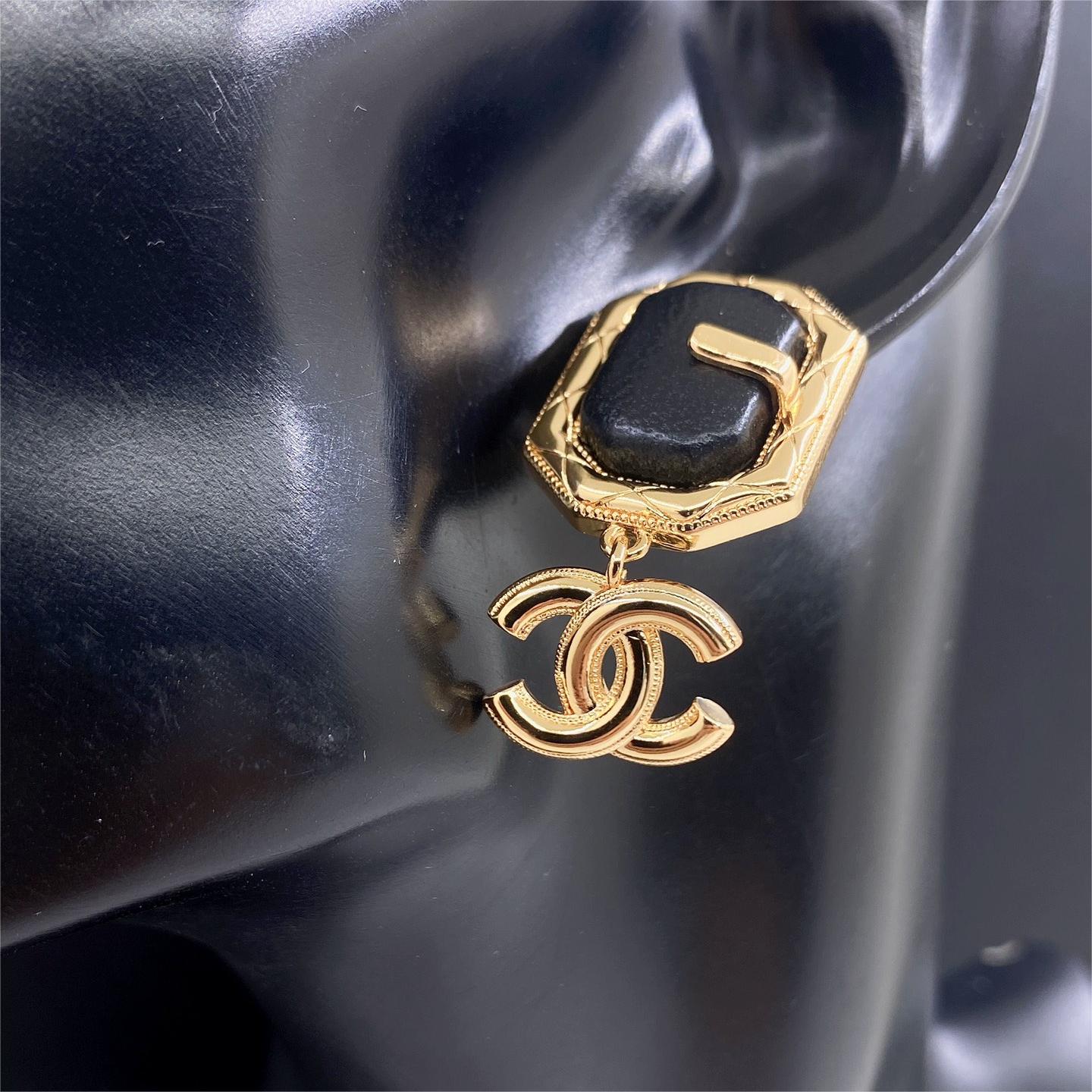 CCE799 24C Square Black leather with cc logo drop earrings - ccjewelryacc