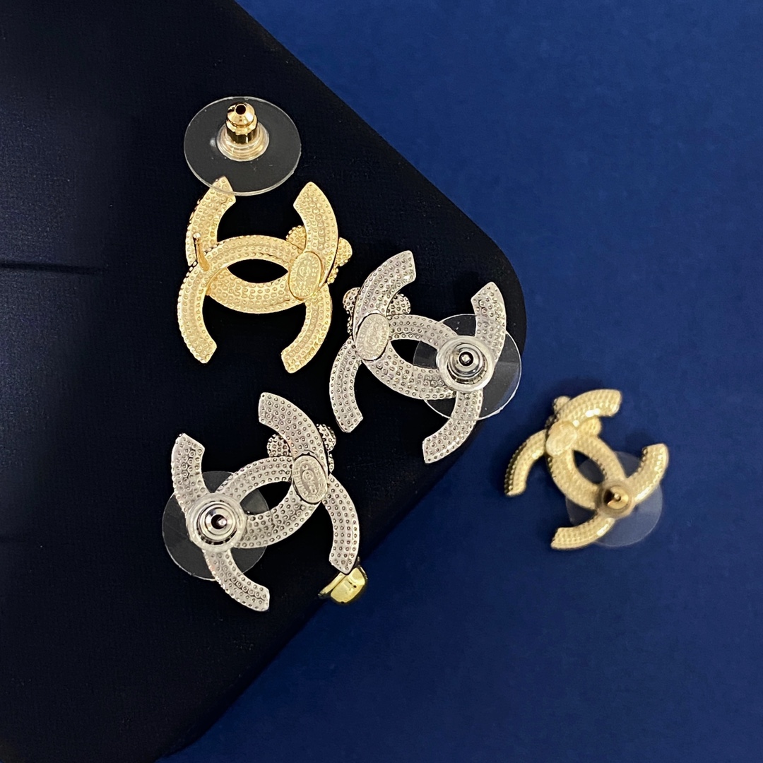 CCE484 CC Camellia flower Stud earrings with pearl and crystal - ccjewelryacc