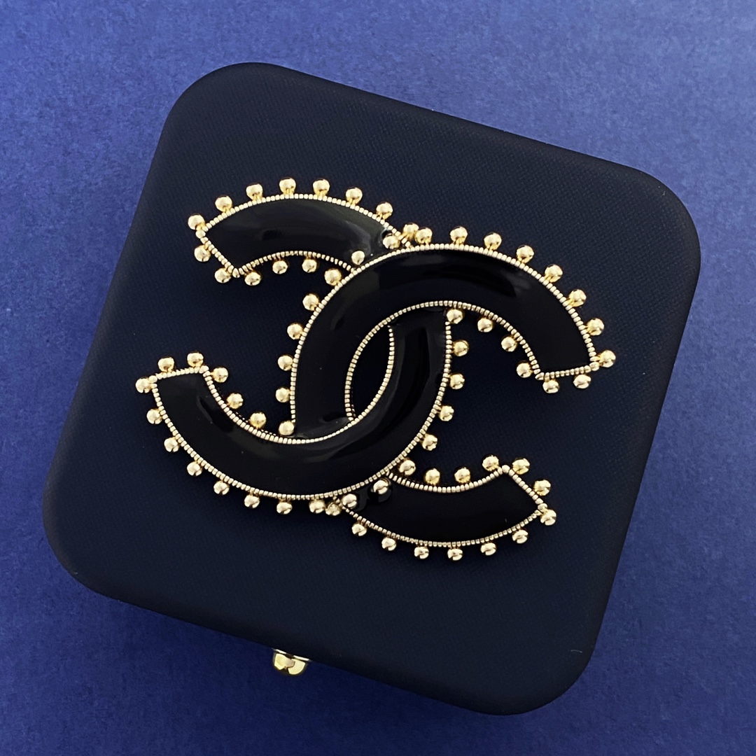 BCB087 Black enamel CC brooch - ccjewelryacc