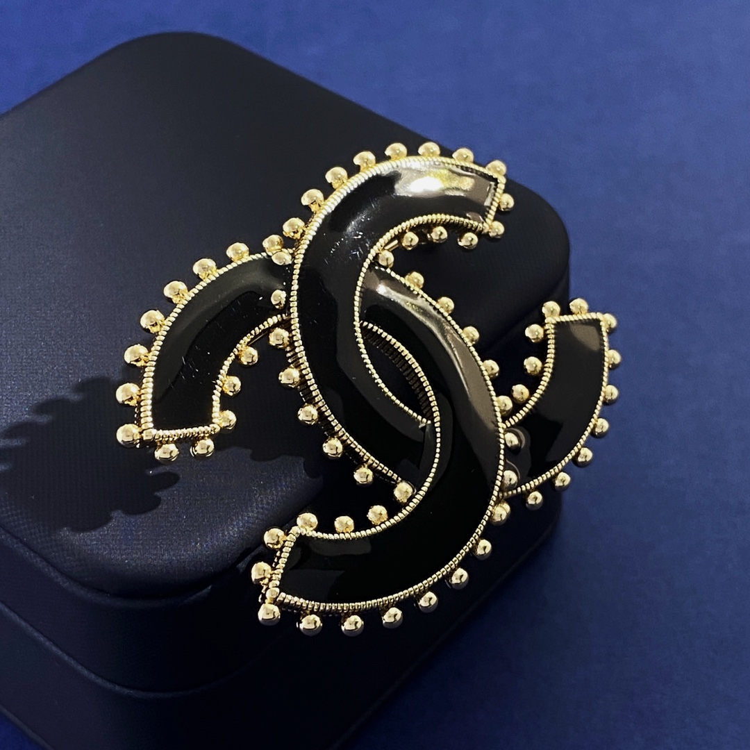BCB087 Black enamel CC brooch - ccjewelryacc