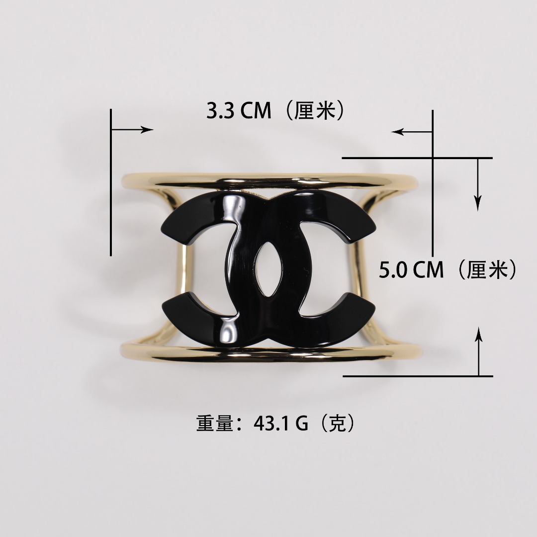 CCS130 Metal with CC acrylic cuff bracelet - ccjewelryacc