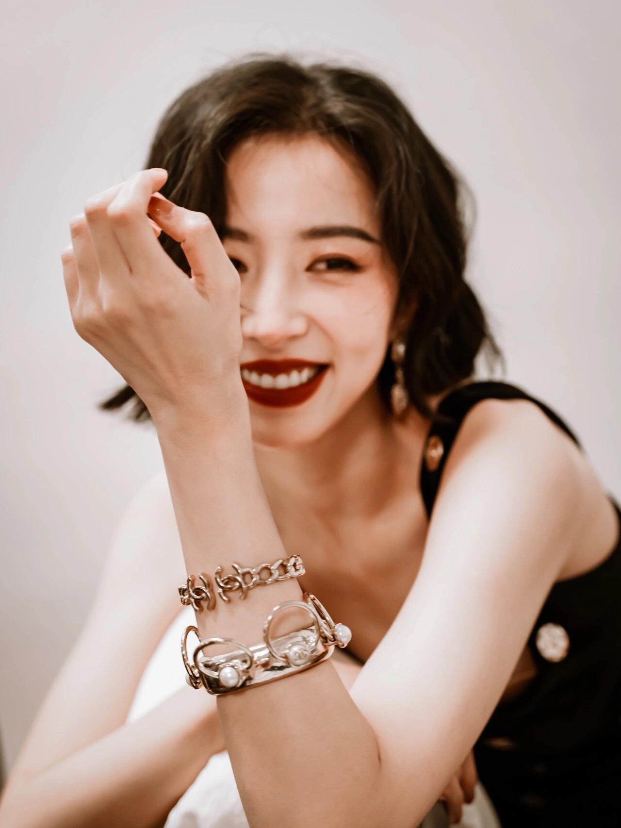 CCS009 Metal Hollow Out cc logo wide cuff bracelet - ccjewelryacc