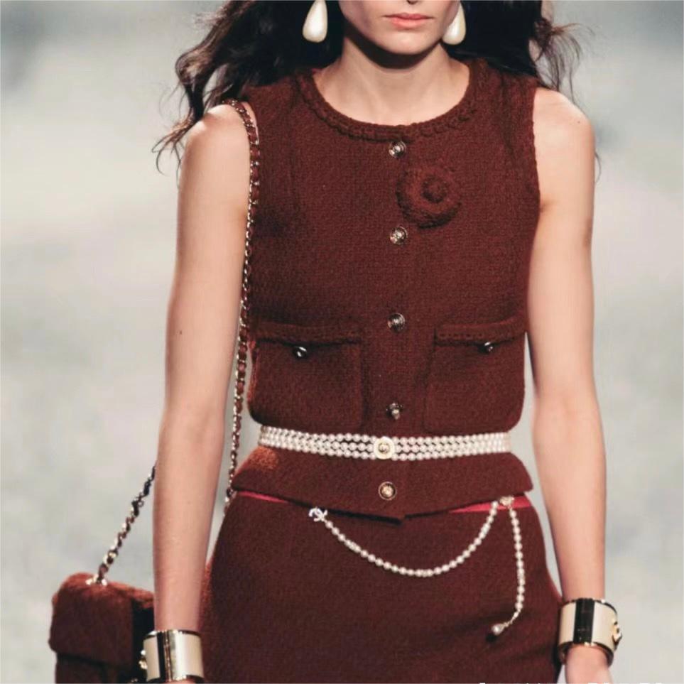 CCW073 Pearls chain with button cc logo waist chain belt - ccjewelryacc