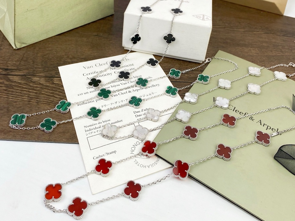 VCN075 Vintage Alhambra necklace 10 motifs - ccjewelryacc