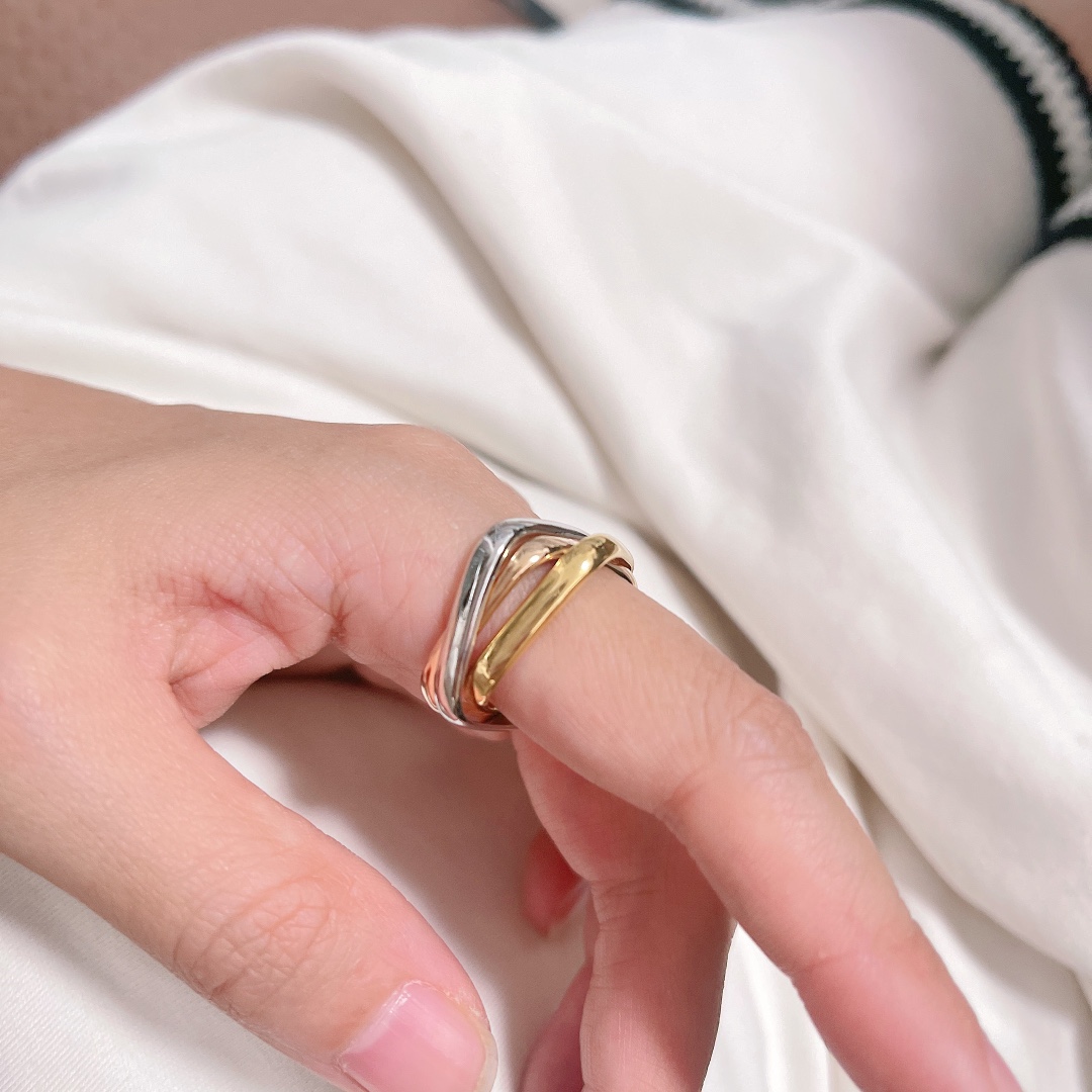 CTRV003 V-Gold Three color square circle trinity Ring - ccfashionjewelry