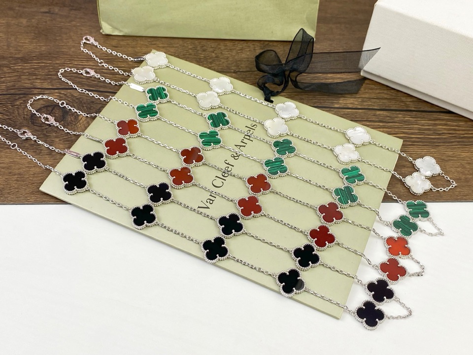 VCN075 Vintage Alhambra necklace 10 motifs - ccjewelryacc