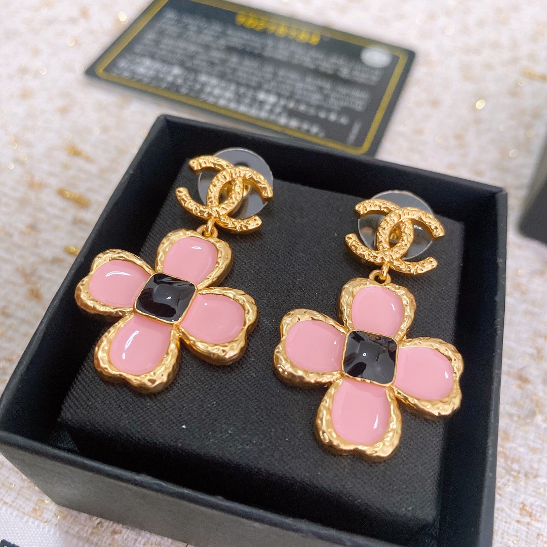 CCE213 CC Logo four leaf clover camellia flower earrings - ccfashionjewelry