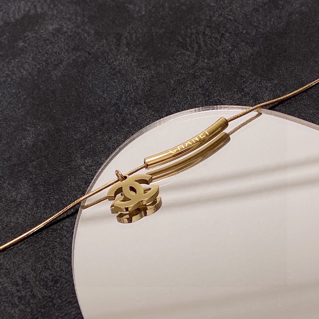 CCN498 CC Logo pendant necklace - ccjewelryacc