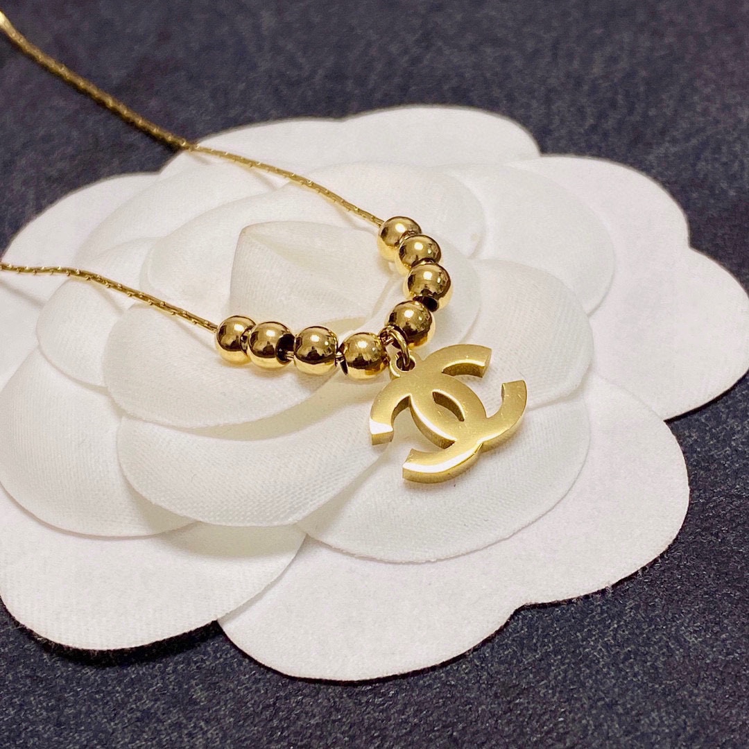 CCN499 CC Logo pendant necklace - ccjewelryacc