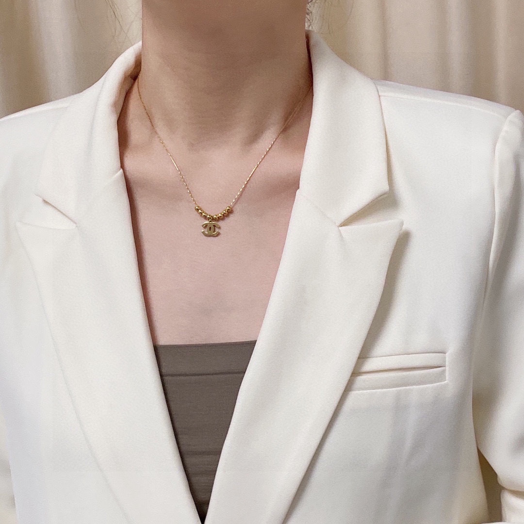 CCN499 CC Logo pendant necklace - ccjewelryacc