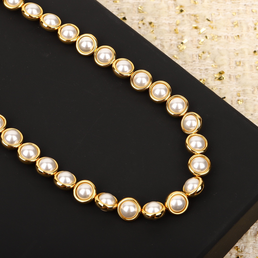 CCL057 CC pearl Sweater necklace long chain with cc logo - ccjewelryacc