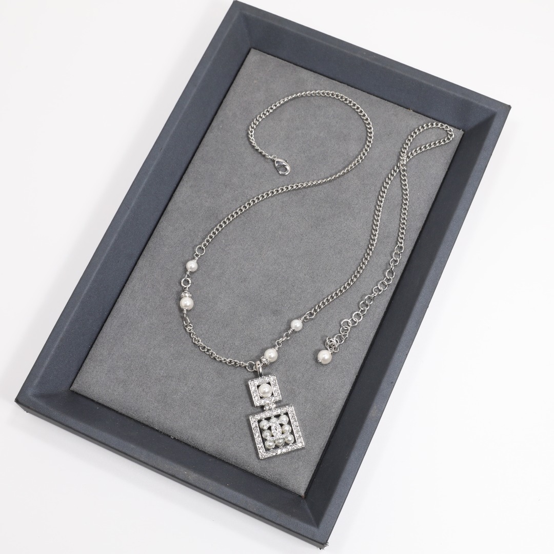 CCN512 Pearl perfume bottle pendant necklace - ccjewelryacc