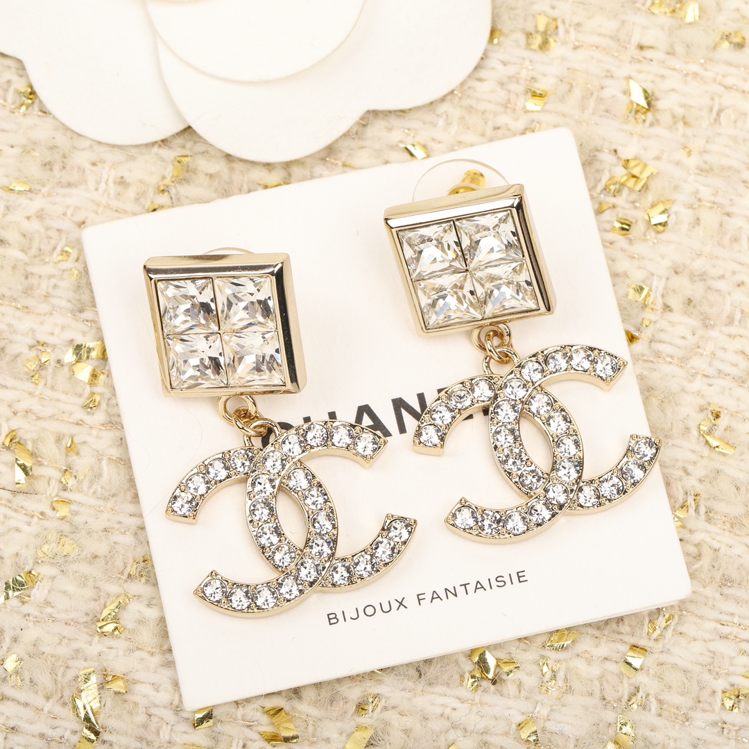 CCE827 Chanel square Swarovski crystal CC logo Drop earring - ccjewelryacc