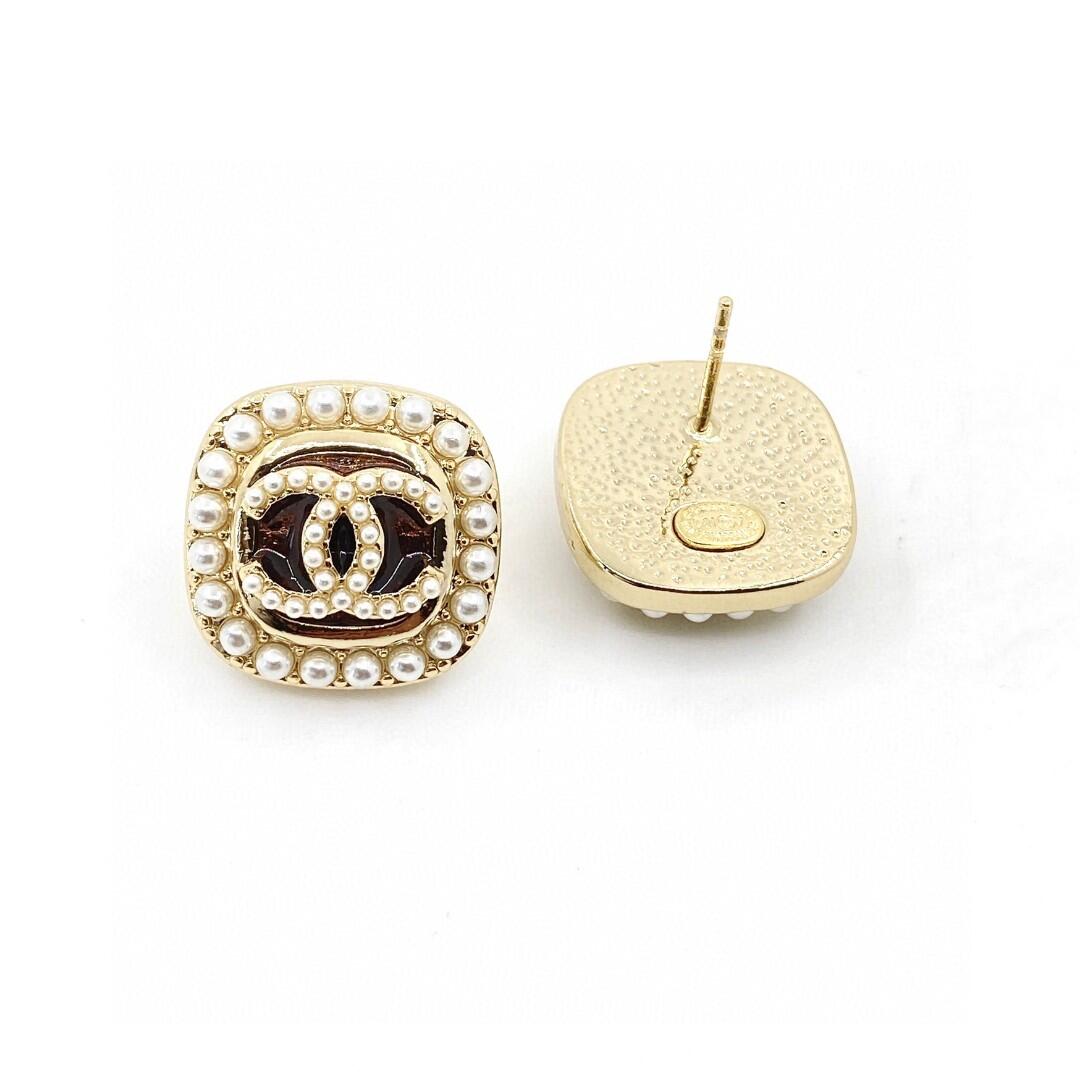 CCE841 Square pearl cc stud earring - ccjewelryacc
