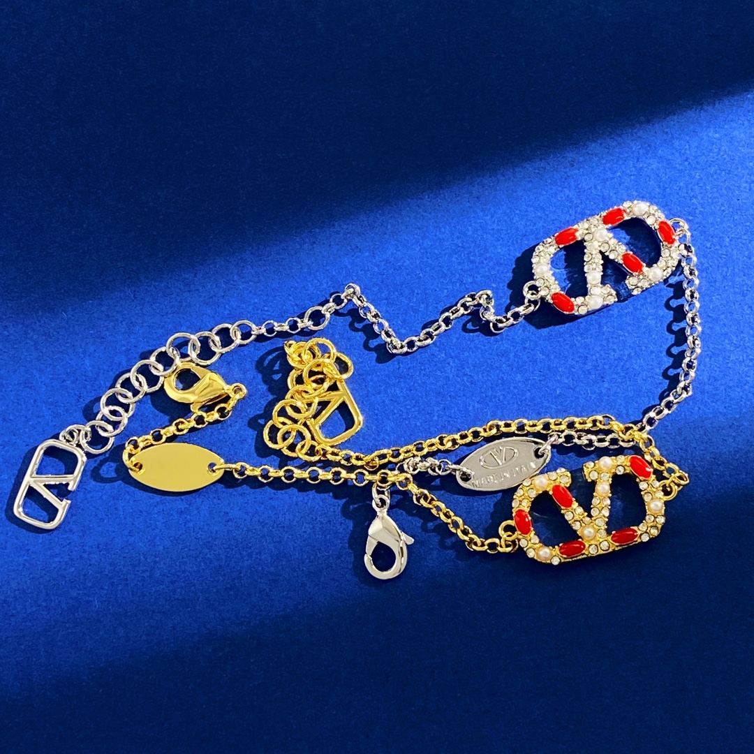 VTS023 Valentino Garavani Vlogo bracelet chain - ccjewelryacc