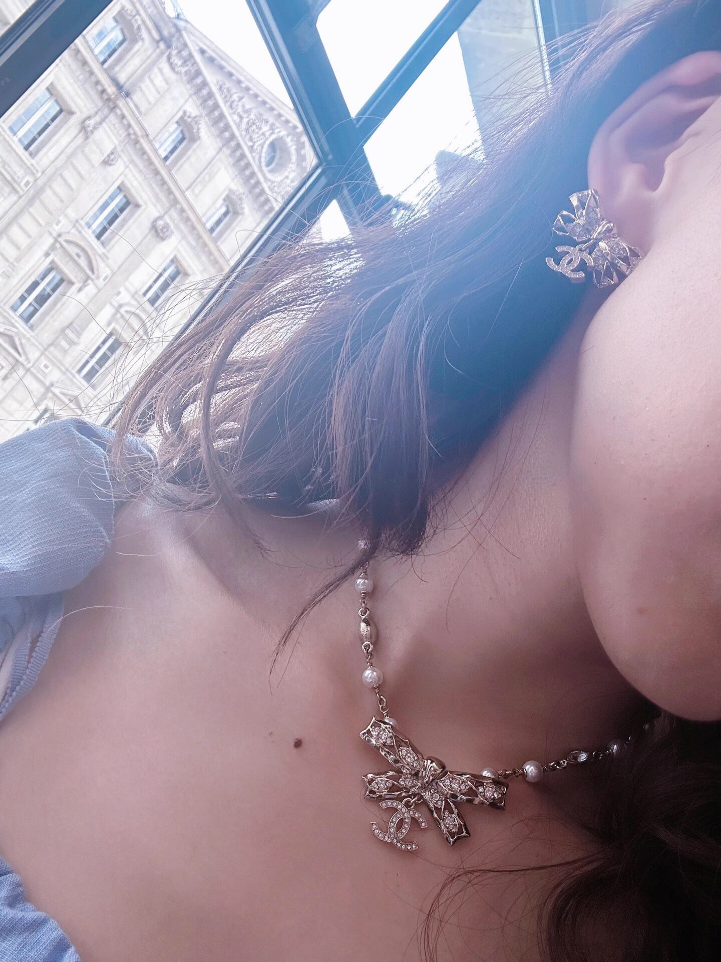 CCE844 24B Bow with cc logo drop earring - ccjewelryacc