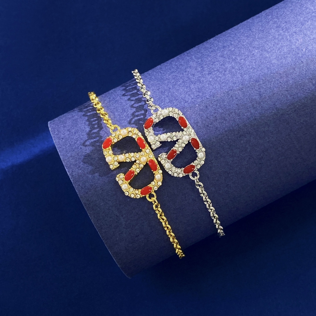 VTS023 Valentino Garavani Vlogo bracelet chain - ccjewelryacc