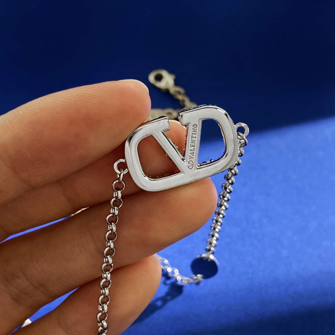 VTS023 Valentino Garavani Vlogo bracelet chain - ccjewelryacc