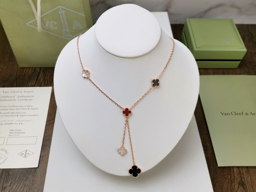 VCN028 Vca 5 motif necklace - ccjewelryacc