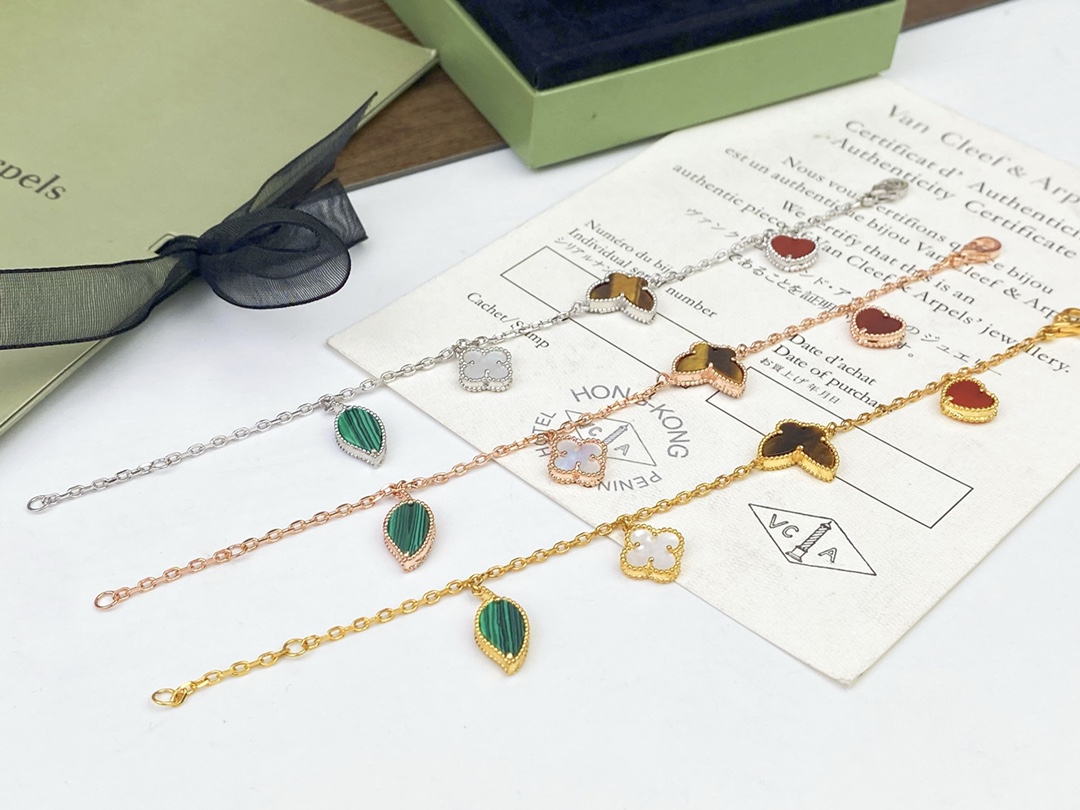 VCS032 VCA Lucky Alhambra Bracelet 4 motif - ccjewelryacc