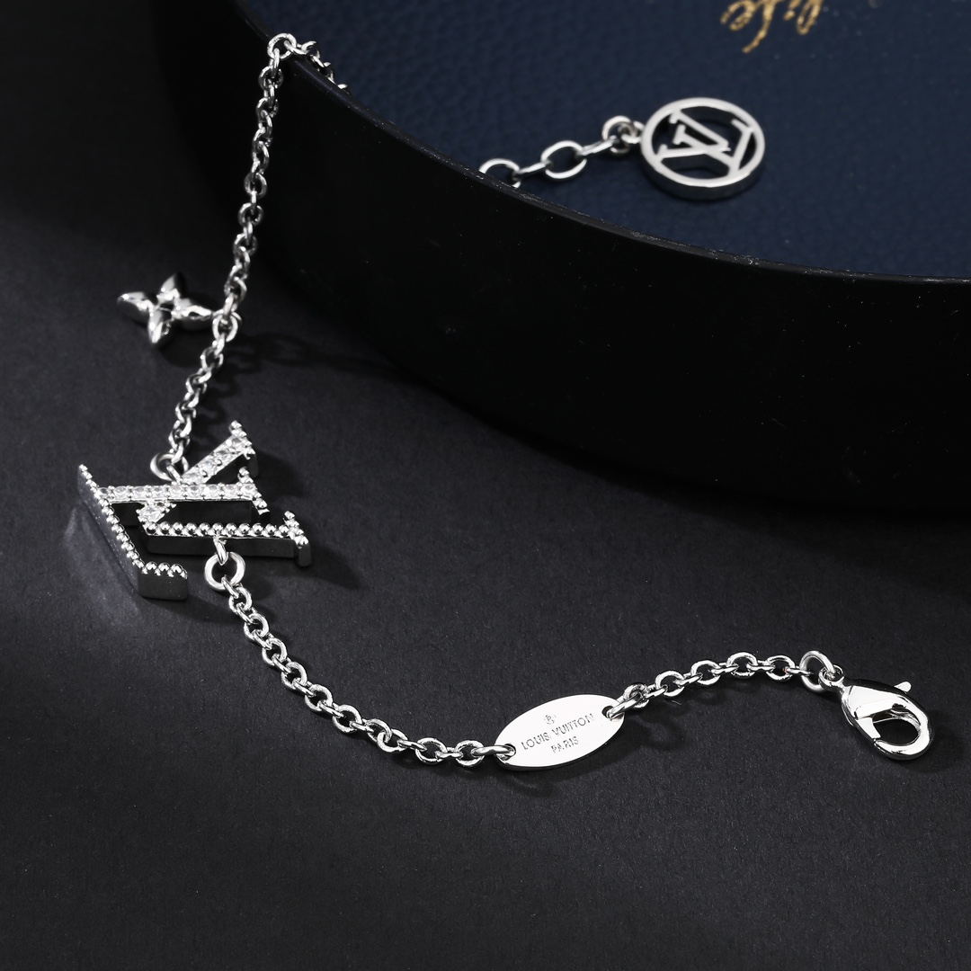 LVT021  Crystal VL LOGO Necklace bracelet earring - ccjewelryacc