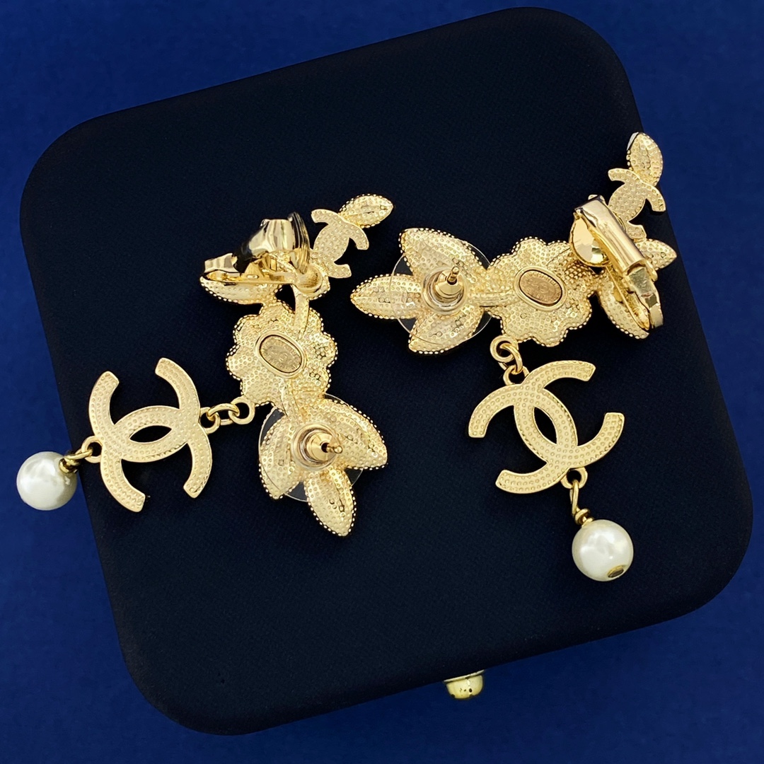 CCE850 cc stud earring with clip - ccjewelryacc