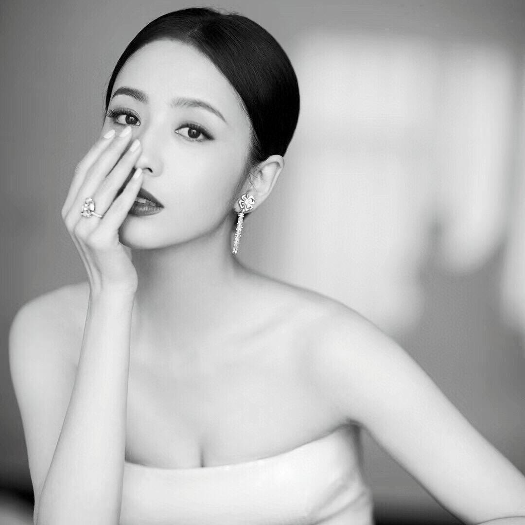 BGES005 S925 Sterling silver full diamond fiorever earrings - ccjewelryacc