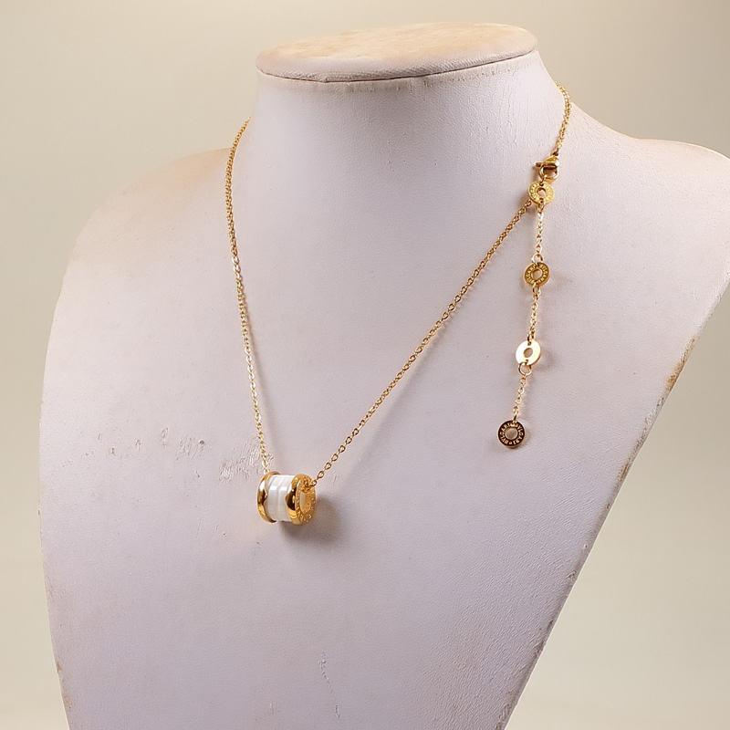 BGN002 Black and white ceramic B zero1 necklace - ccjewelryacc