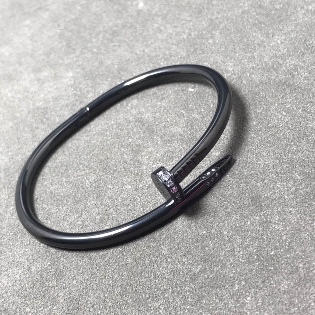 CTS007 Black nail bracelet - ccjewelryacc