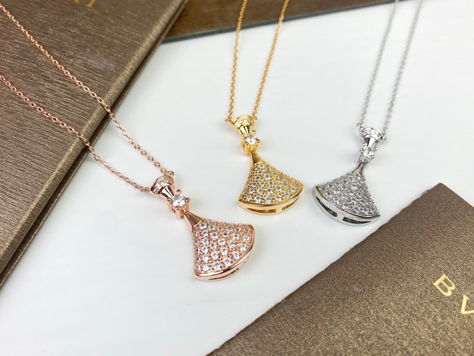 BGN031 Full diamond DIVA DREAM necklace - ccjewelryacc