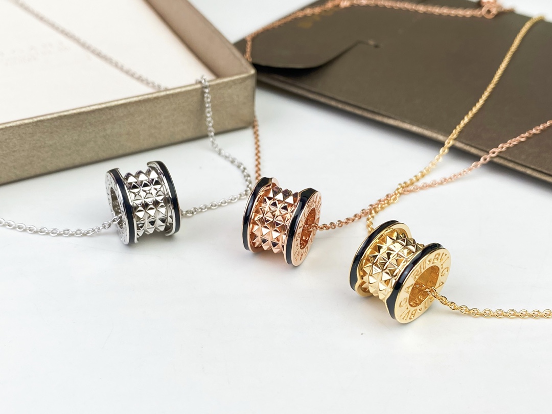 BGN027 B zero 1 Rock necklace Riveter design with black ceramic - ccjewelryacc