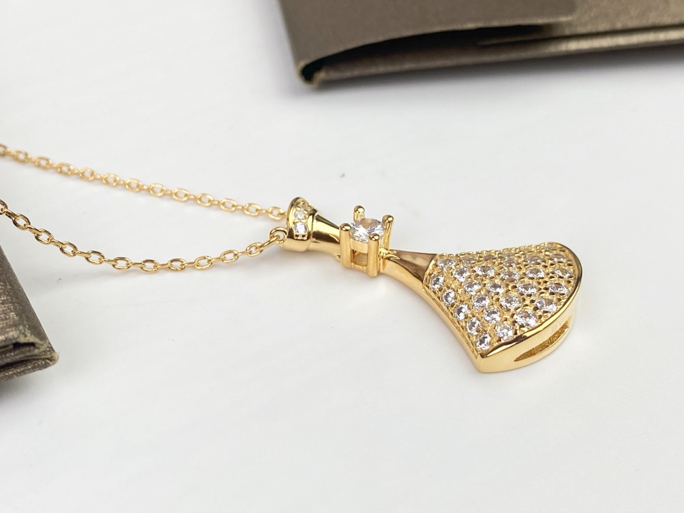 BGN031 Full diamond DIVA DREAM necklace - ccjewelryacc