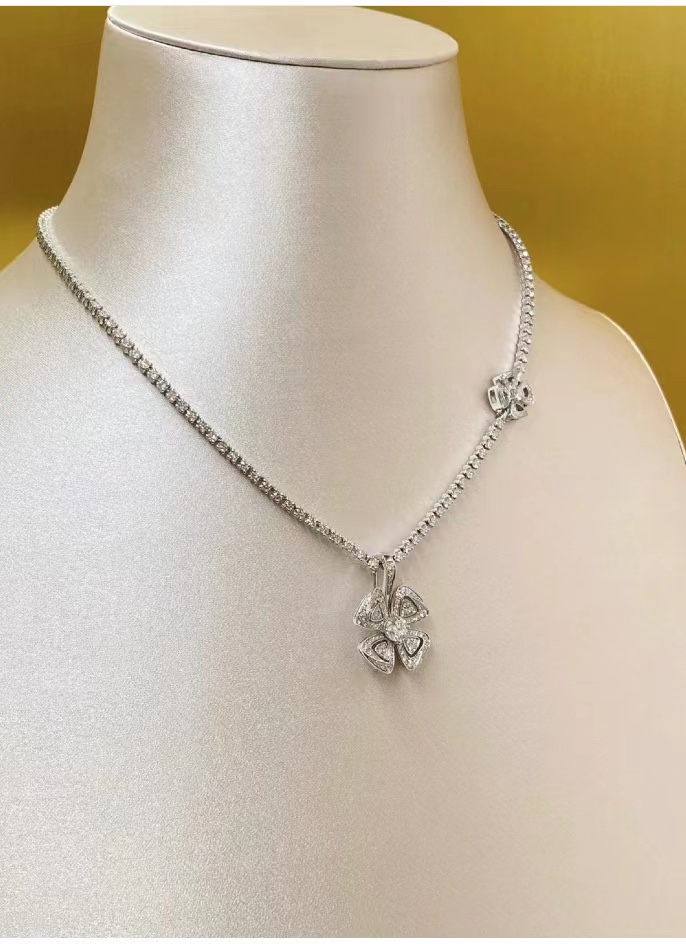 BGNV003 V-Gold Full Diamond Fiorever necklace 2 motif - ccjewelryacc