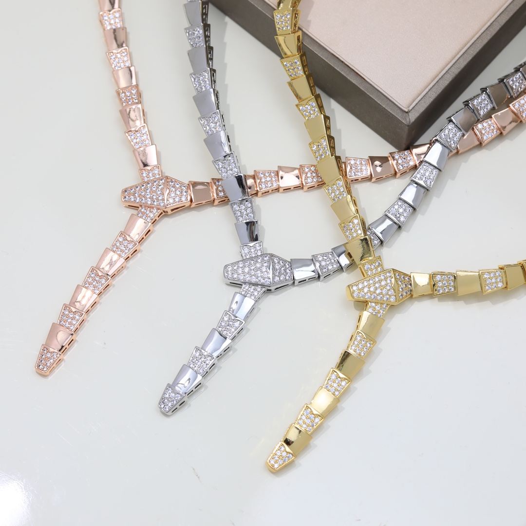 BGN036 Half diamond Serpenti viper necklace - ccfashionjewelry