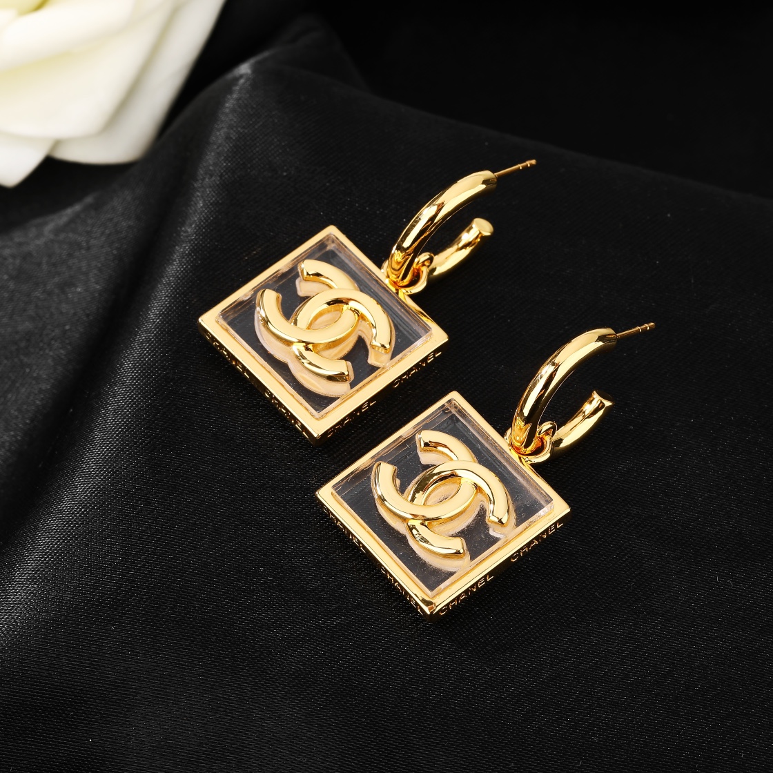 CCE344 Gold plated square acrylic cc logo pendant earrings. - ccjewelryacc